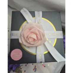 Mysterybox Deluxe – große Überraschungsbox mit handgemachten Häkelunikaten  Kurzbeschreibung: Mehr Inhalt, mehr Freude!