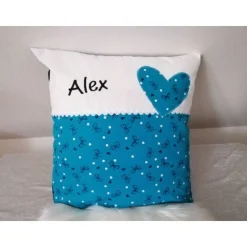 Namenskissen Bezug – Handgefertigt, Individuell mit Namen, Geschenk für Kinder – 40x40 cm