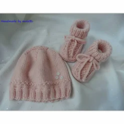 Neugeborenenset rosa – handgestrickte Babymütze & Babyschuhe aus Wolle & Cashmere
