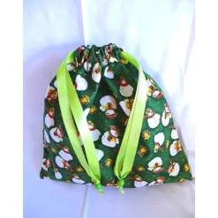 Nikolaussäckchen in grün mit Schneemannmotiven genäht von Hobbyhaus
