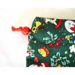 Nikolaussäckchen in grün mit schönen Weihnachtsmotiven genäht von Hobbyhaus