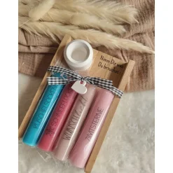 Nimm dir was du brauchst Geschenkset – Personalisierte Kerzen & Raysin Deko für Frauen - kl. Mitbringsel