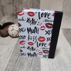 Notizbuch "Kussmund" A7 leimgebunden blanko