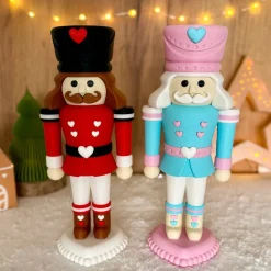 Nussknacker Deko Figur 24 cm – personalisierbar, 3D-gedruckt & handgemacht