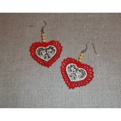 Ohrringe handgeklöppelt Holzbild Handarbeit Unikat Herzen Valentinstag Geschenk Oktoberfest