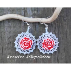 Ohrringe handgeklöppelt mit Rosen aus Polymer Clay