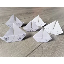 Origami Segelboote weiß – Tischdeko für Konfirmation, Taufe & Hochzeit – 10 handgefaltete Boote aus Papier