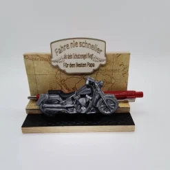 Origineller Motorrad Gutscheinhalter aus Holz – Geburtstagsgeschenk für Biker, personalisierbar,aus Keraflott vereint mit Holz