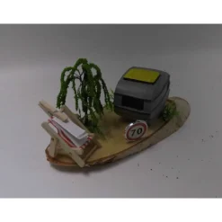 Originelles Geldgeschenk zum 70. Geburtstag – Relaxen im Garten mit Wohnwagen & Liegestuhl