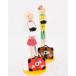 Originelles Geldgeschenk: Handgefertigte Holzfiguren für Reisefreunde und Geburtstagskinder