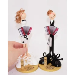 Originelles Geldgeschenk: Handgefertigte Akkordeonspieler Figur – Perfektes Geschenk für Akkordeonspieler & Akkordeonspielerinnen zum Geburtstag