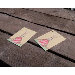 Oster Geschenkanhänger sitzender Osterhase Printable DIY