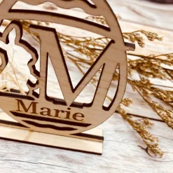 Osterdeko personalisiert aus Holz | Tischdekoration mit graviertem Namen | individuelles Osterei | Osterei für den Tisch