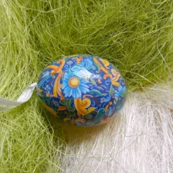 Osterei beklebt mit italienischem Florentiner Papier in Decoupage-Technik Osterdekoration