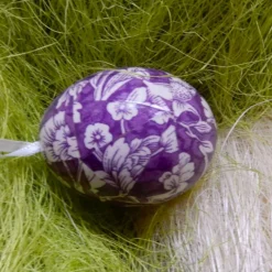 Osterei handgefertigt mit italienischem Florentiner Papier in Decoupage-Technik beklebt