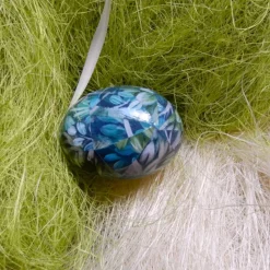 Osterei Hühnerei beklebt mit Designpapier in Decoupage-Technik beklebt Osterdekoration