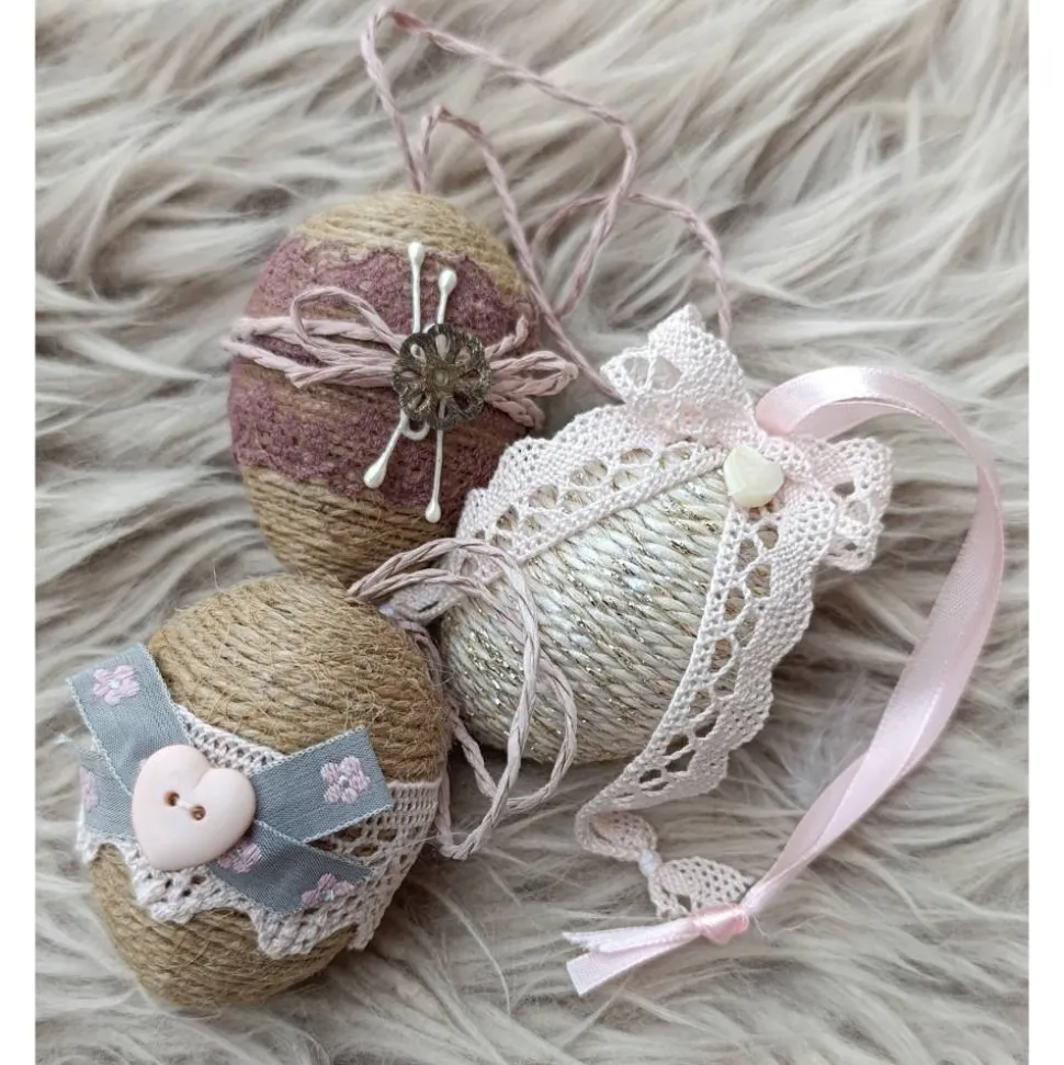 OSTEREIER * DEKO * VINTAGESTIL * LANDHAUSSTIL * ROSA/MAUVE/BEIGE * CA 6 - 6,5 CM  * JUTEBAND/DEKOBANDSPITZE