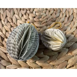 Ostereier aus Buchseiten Wabeneier Osterschmuck Osterdeko Upcycling