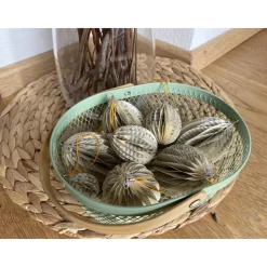 Ostereier aus Buchseiten Wabeneier Osterschmuck Osterdeko Upcycling