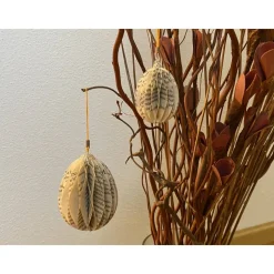 Ostereier aus Buchseiten Wabeneier Osterschmuck Osterdeko Upcycling