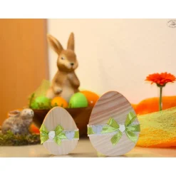 Ostereier aus Douglasienholz grün, 2er-Set / Osterdekoration