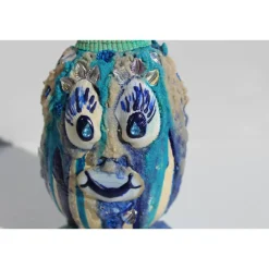 Osterfigur SHELLY EIERMEIER witziges Ostergeschenk kleine Skulptur Deko-Ei Künstler-Ei Osterei Muscheln