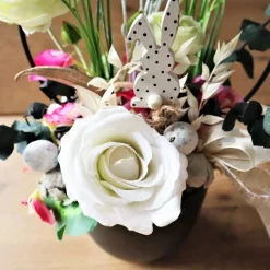 Ostergesteck Tischdeko Ostern gepunkteter Hase