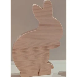 Osterhase aus Fichtenholz sitzend....