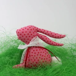 Osterhase aus Stoff - schöne Deko für Ostern - Stoffhase für das Osternest - Osterdeko