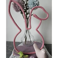 Osterhase aus Strickschlauch • Wanddeko • Geschenkidee • Ostern • Hingucker • Osterdekoration •