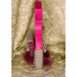 Osterhase Hasenfigur PINK zauberhafter Holzhase mit handgestrickten Accessoires bemalt mit Acrylfarben Osterdeko