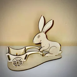 Osterhase mit Schubkarre