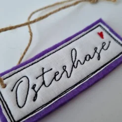 "Osterhase"-Geschenkanhänger aus Filz in LILA, von he-ART by helen hesse