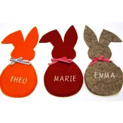 Osterhasen Filz mit Tasche personalisierbar mit Name Geldgeschenk Gutscheine-Verpackung dunkelrot orange graumeliert