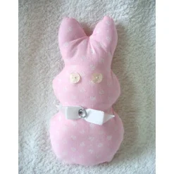 Osterhase/Stoffhase in rosa mit Streublümchen genäht von Hobbyhaus