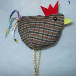 Osterhuhn Türhänger Frühlingsdeko – Handgemachte Deko aus Baumwolle, Jersey & Filz, 12x8x8cm