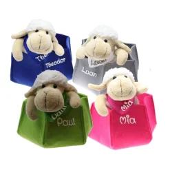 Osterkörbchen grau grün pink blau Filz mit Schaf personalisiert Geschenk zu Ostern mit Namen Set aus Kuscheltier