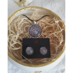 Osterkörbchen mal anders - Schmuckschälchen befüllt mit Schmuckset Ohrstecker+ Kette 