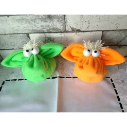 Osterlamm Ostern Plüschtier Schaf  in Grün oder Hellorange