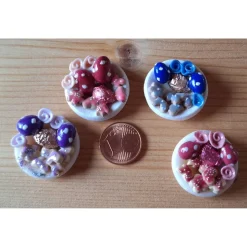 Ostern bunte Osterteller Wichtel Puppenstubenzubehör handgemacht 1:12