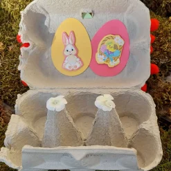 Ostern Eierkarton Ostergeschenk verpacken rot bunt