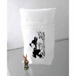 Ostern Lichtbeutel Tischdeko  Hase mit Kiepe Leinen Scherenschnitt GESTICKT Spitze.
