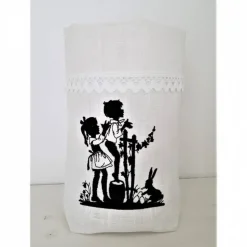 Ostern Lichtbeutel Vasenhusse Utensilo Kinder am Gartenzaun GESTICKT Leinen Scherenschnitt Spitze.