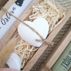 Ostern Ostergeschenk Geschenkset Kerze Kerzenset Dekoherz Kerzenhalter rund Stabkerze Schriftzug Frohe Ostern Osterfest