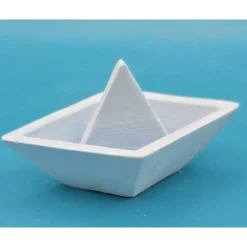 Papierboot aus Raysin in Pastell – Maritime Tischdeko handgemacht