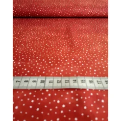 Patchworkstoff Rot mit weißen Schneeflocken – Christmas Cats von Jason Yenter, 100% Baumwolle, 110cm breit