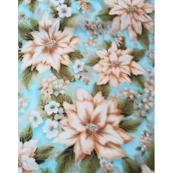 Patchworkstoff wunderschöne rosefarbene Christrose auf hellgrünem Hintergrund Moda