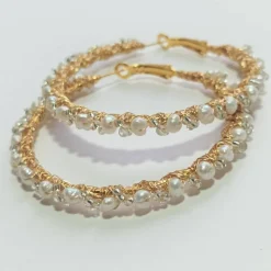 Perlenohrringe Creolen 55 Millimeter groß handgemacht weiße Perlen barock Brautschmuck boho