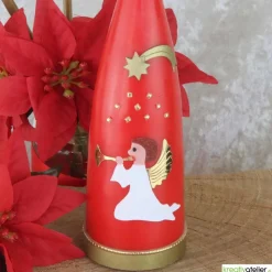 Personalisierbare rote Weihnachtskerze in Kegelform mit Engel & Stern – Deko für Advent & Weihnachten