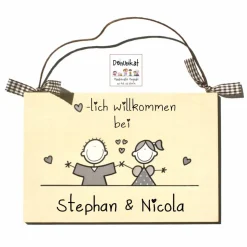 Personalisierbares Türschild aus Holz für Paare – Einzugsgeschenk & Hochzeit, handgemacht & wetterfest, individuelles Holzschild mit Name, Haustürschild als Paargeschenk